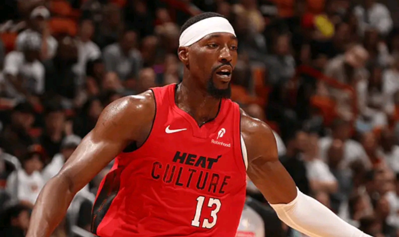 爱游戏-关于巴特勒关键节点精彩发挥，瑞士队带队取胜！的信息