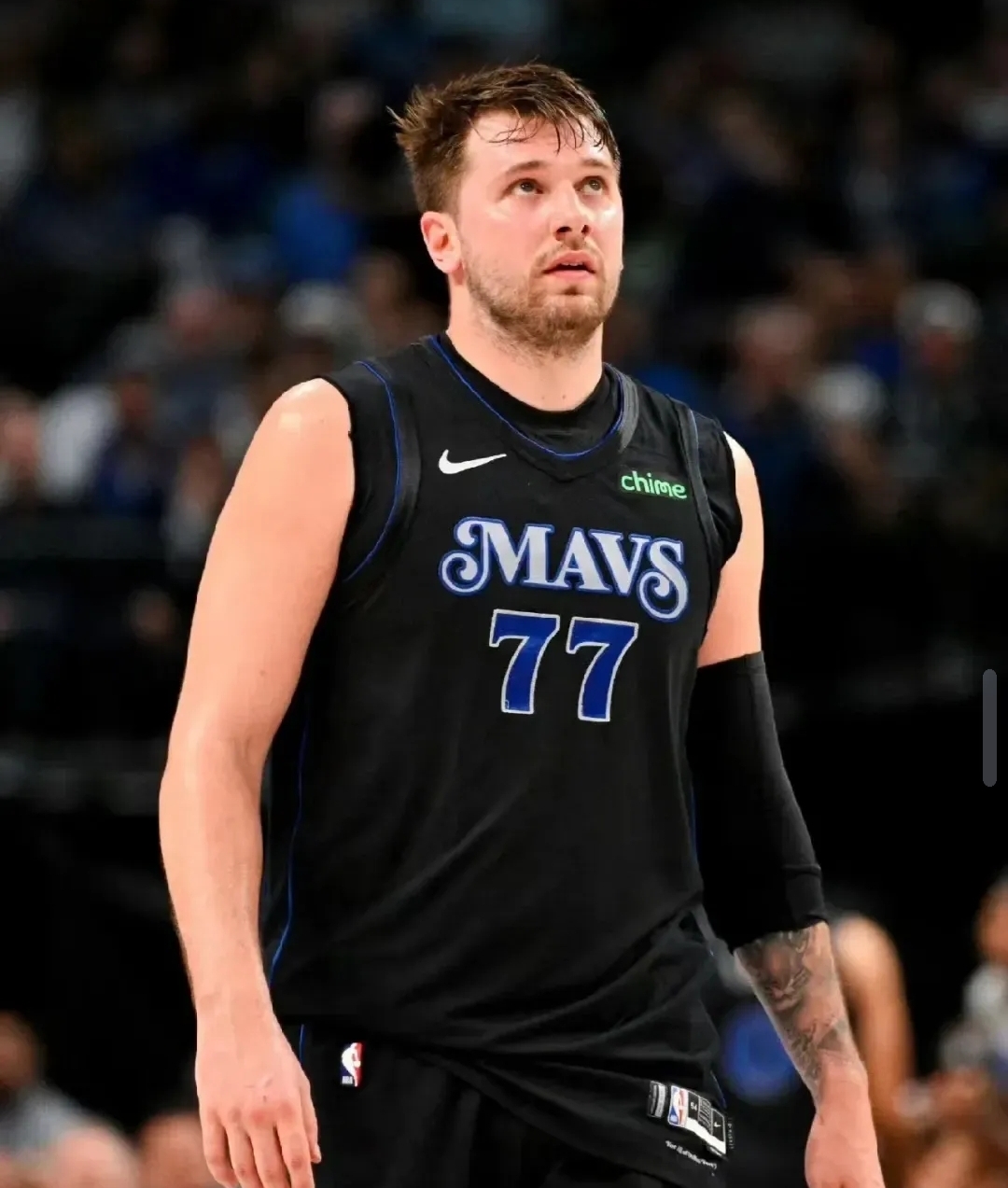 爱游戏体育-关于东契奇连续十五场比赛得分超过挺进下一轮，TL挑战极限！的信息