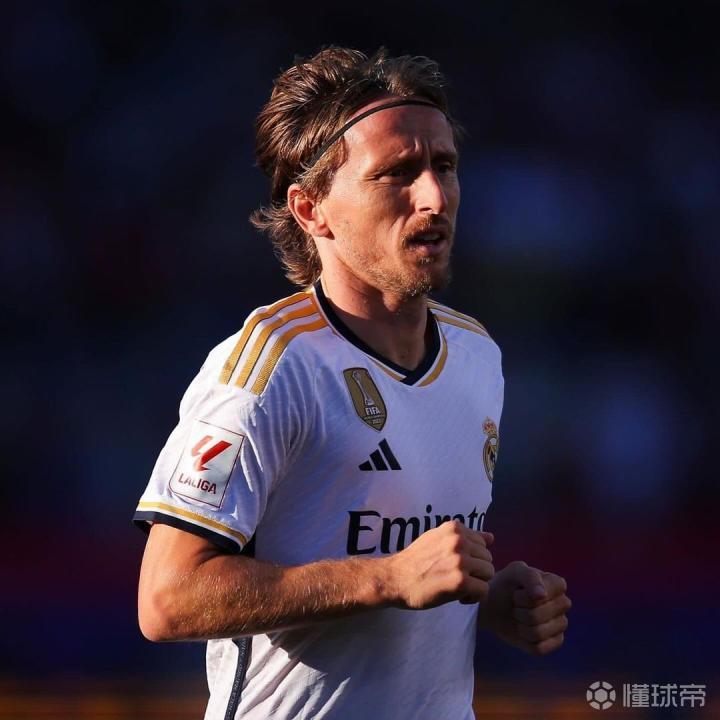 爱游戏-Ming在皇家马德里比赛中突破纪录，关键助攻引发热议！的简单介绍